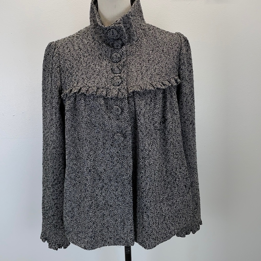 ⭐️🌸Darling sz med high collar shirt ruffle coat